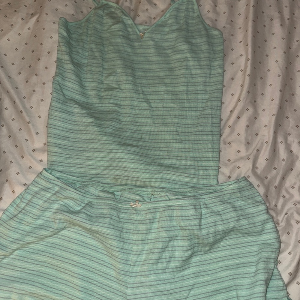 Source Unknown Green Striped Pajama Set